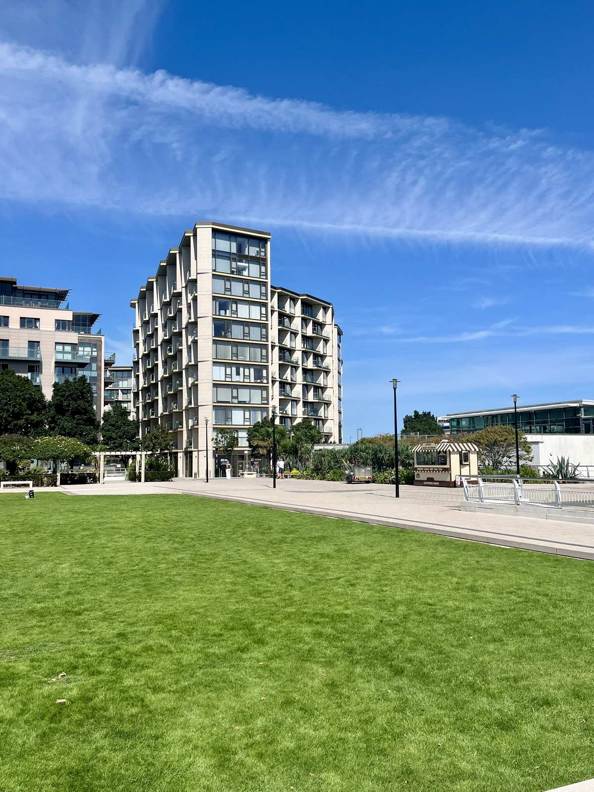 Horizon East — horizon exterior